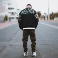 Куртка-бомбер "KARMA"