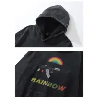 Худі «RAINBOW»: виготовлене з високоякісної бавовни, має оригінальний принт автомата з райдугою. З кенгуру-кишенями та капюшоном. Без застібки.