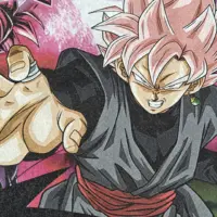 Футболка «Dragon Ball» виготовлена з високоякісної бавовни, що забезпечує комфорт та приємне відчуття на тілі. Вільний крій дозволяє вільно рухатися, а круглий комір забезпечує зручність під час носіння. Дизайн футболки однотонний з оригінальним принтом, який відображає мотиви з улюбленого всіма «Dragon Ball».