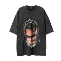 Футболка-oversize із темної бавовни з друком обличчя у стилі Travis Scott.