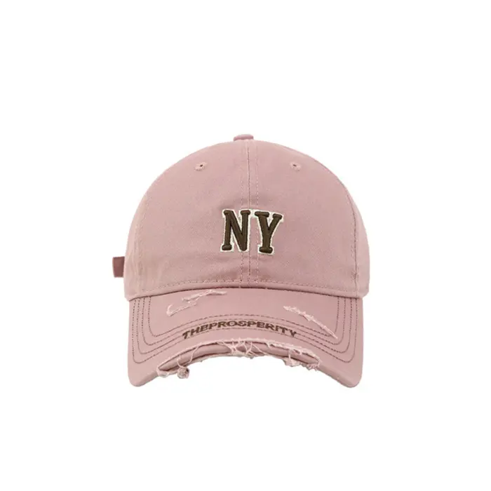 Бейсболка «New York» у вінтажному стилі з вишивкою «NY» та ефектом потертості. Доступна в семи кольорах.