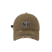 Бейсболка «New York» у вінтажному стилі з вишивкою «NY» та ефектом потертості. Доступна в семи кольорах.
