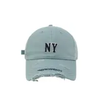 Бейсболка «New York» у вінтажному стилі з вишивкою «NY» та ефектом потертості. Доступна в семи кольорах.