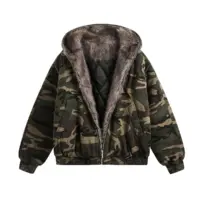 Джинсова куртка з хутром «CAMO HAVEN»