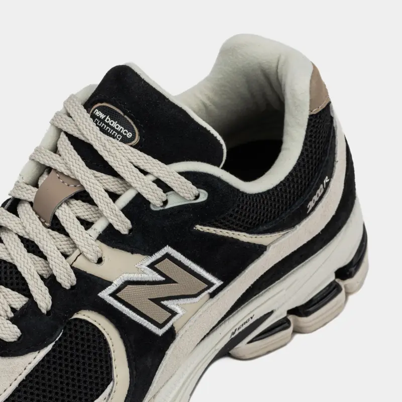 Кросівки New Balance 2002R Running Shoes (Black/Beige/Tan) - Зображення 2