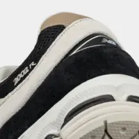 Кросівки New Balance 2002R Running Shoes (Black/Beige/Tan) - Зображення 3